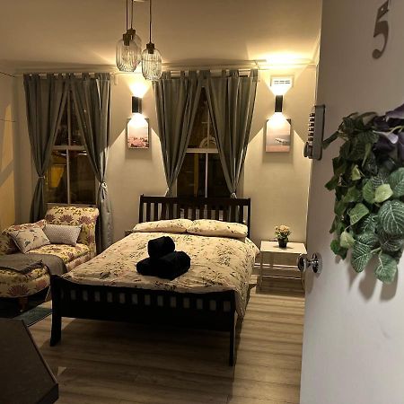 Guest&Rest 5 Apartman London Kültér fotó